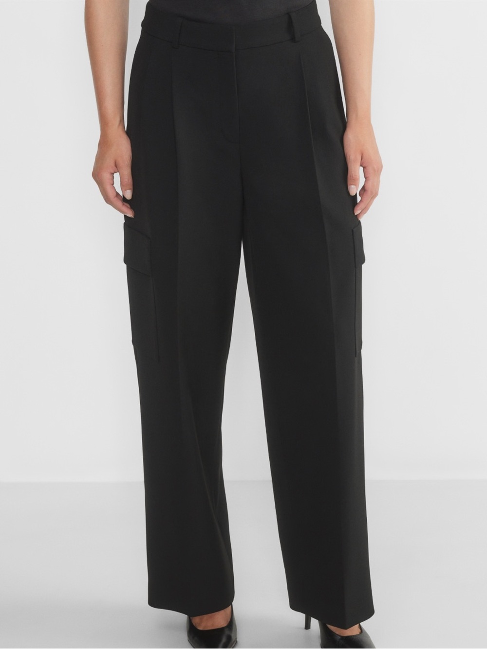 Babaton Black Wide-Leg Spotlight Cargo Pant